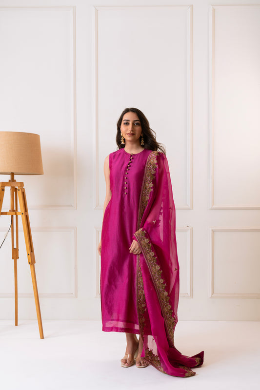 Gulaal - Magenta Sleeveless Kurta Set