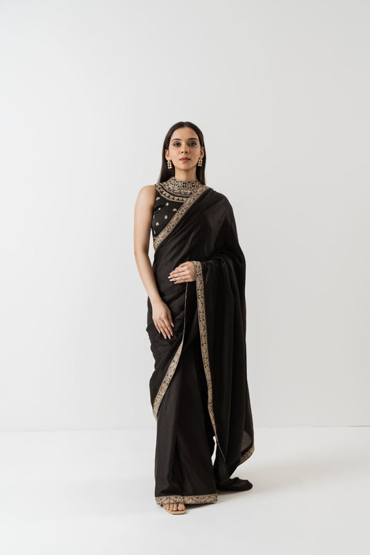 Kala Noor - Black Embroidered saree set