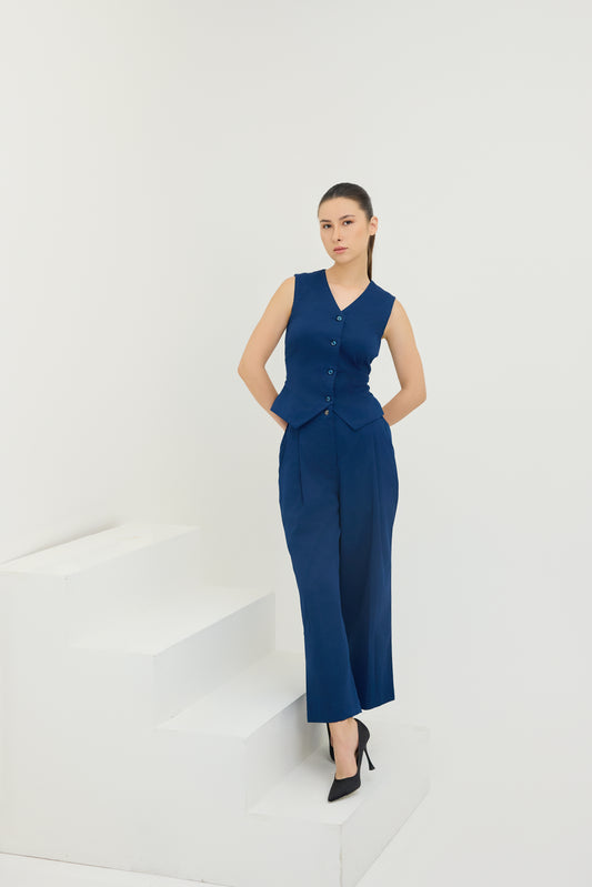 Expatriate Set